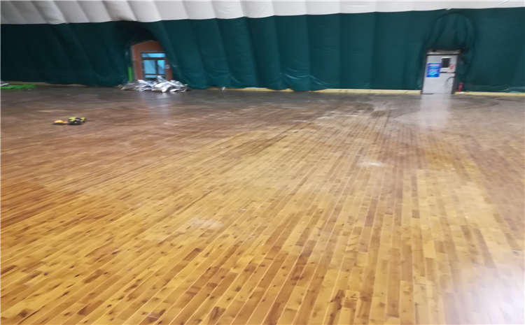 硬木企口實木運動地板哪個牌子好？
